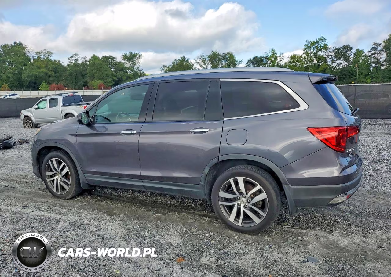 2016 Honda Pilot Touring VIN:5FNYF5H95GB039180 - 2
