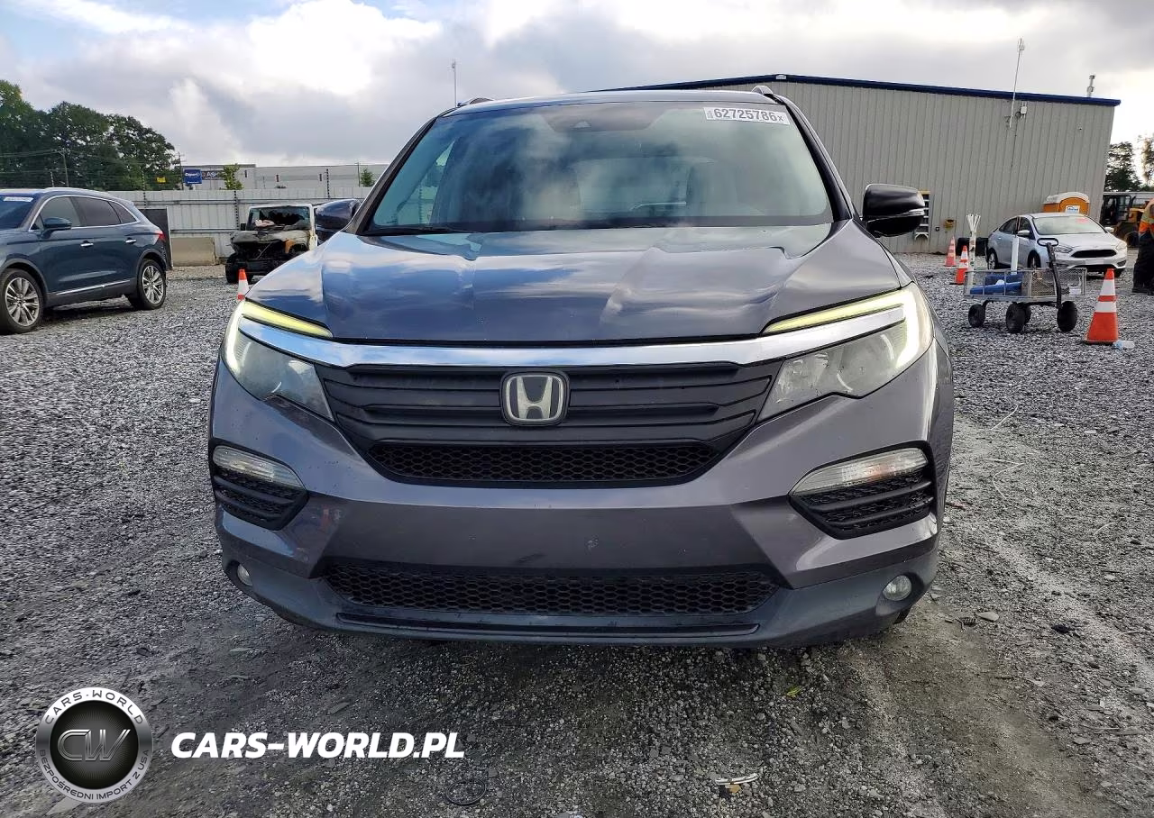2016 Honda Pilot Touring VIN:5FNYF5H95GB039180 - 5
