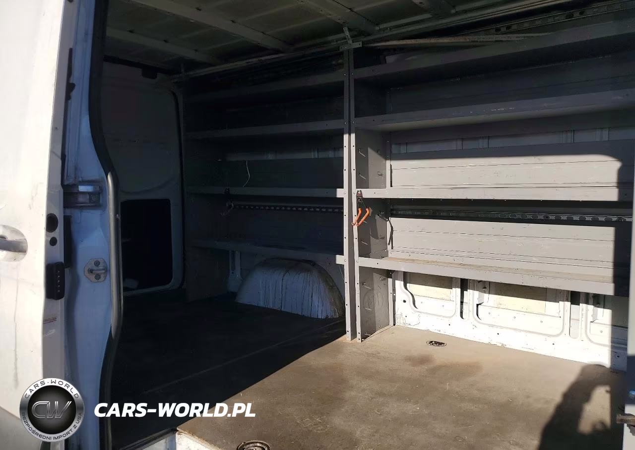 2019 Mercedes-Benz Sprinter 2500-3500 VIN:WD4PF0CD1KT007932 - 11