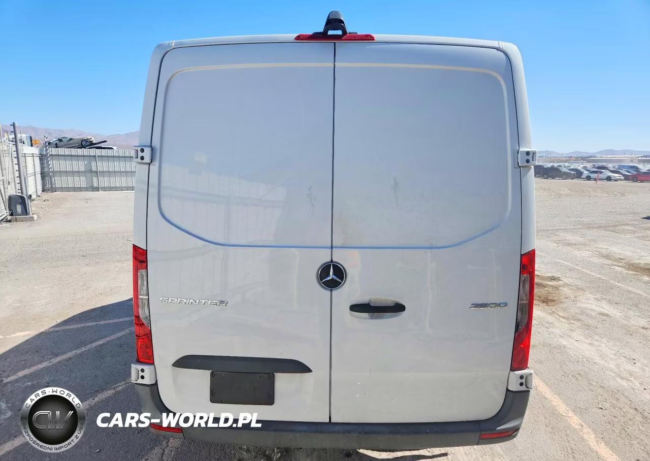 2019 Mercedes-Benz Sprinter 2500-3500 VIN:WD4PF0CD1KT007932 - 6
