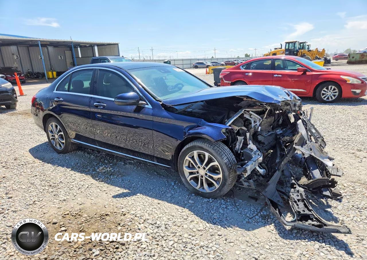 2016 Mercedes-Benz C 300 4Matic VIN:55SWF4KB1GU147873 - 4