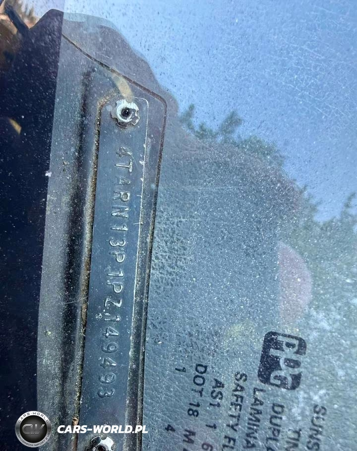1993 Toyota Pickup Deluxe VIN:4TARN13P1PZ149493 - 10