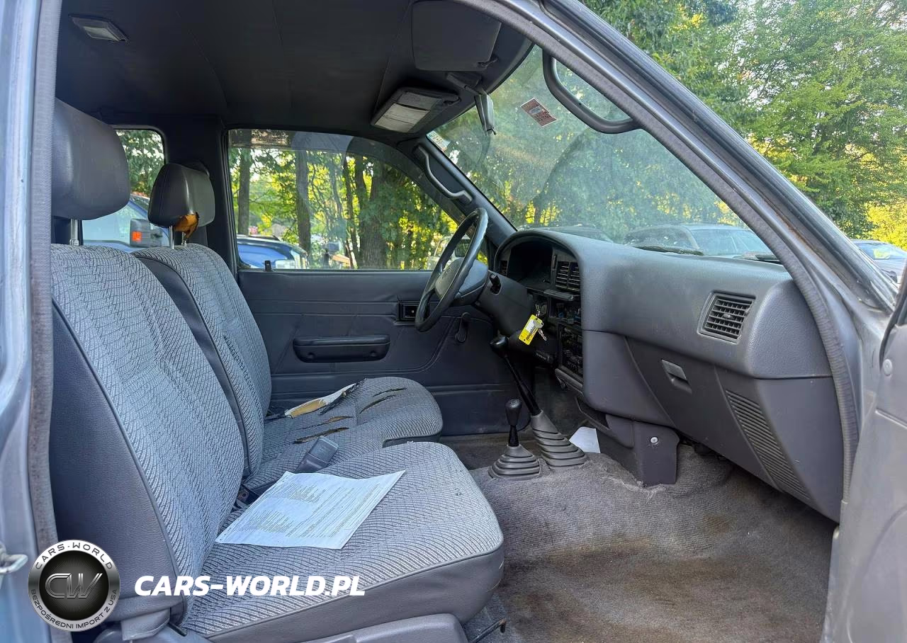 1993 Toyota Pickup Deluxe VIN:4TARN13P1PZ149493 - 5
