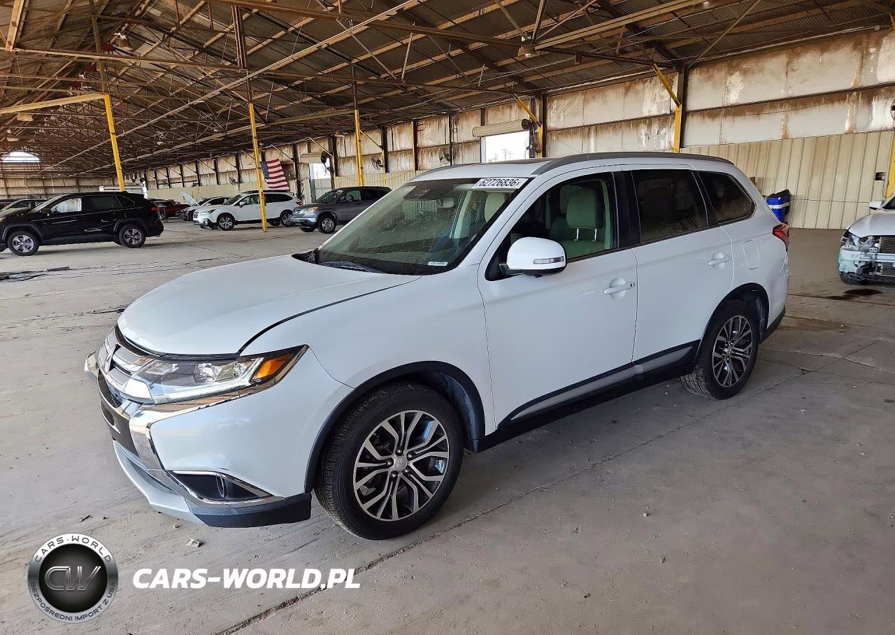 2017 Mitsubishi Outlander Se – zdjęcie 1 z 13