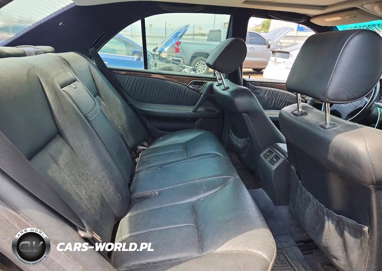 1998 Mercedes-Benz E 320 4Matic VIN:WDBJF82F4WX005767 - 10