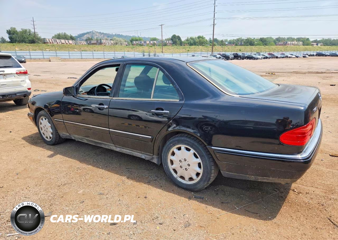 1998 Mercedes-Benz E 320 4Matic VIN:WDBJF82F4WX005767 - 2