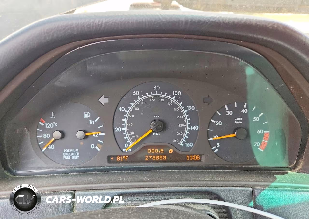 1998 Mercedes-Benz E 320 4Matic VIN:WDBJF82F4WX005767 - 9