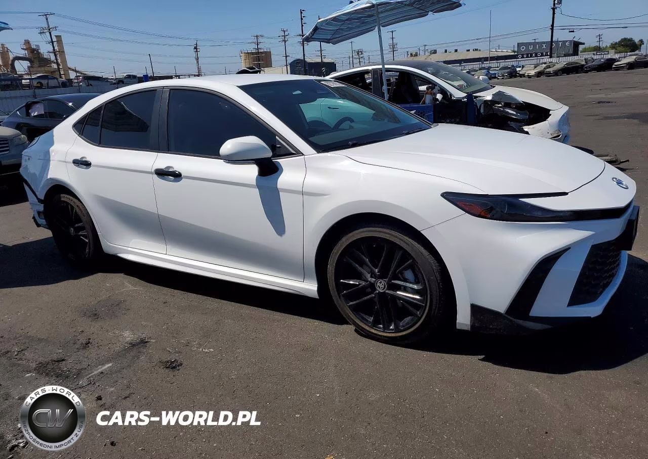2025 Toyota Camry Se VIN:4T1DAACK0SU150084 - 4