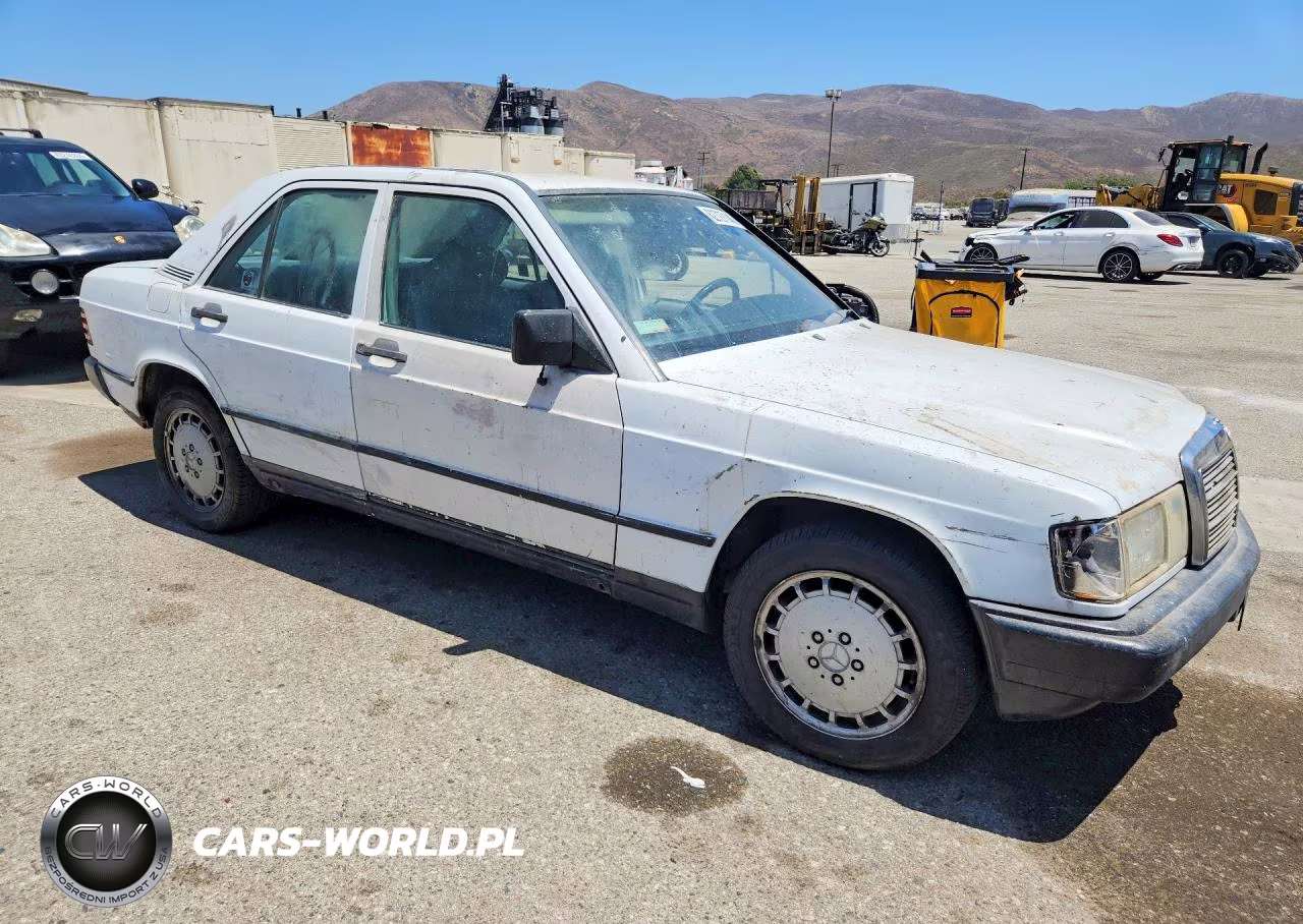 1988 Mercedes-Benz 190 E 2.3 VIN:WDBDA28D4JF416521 - 4