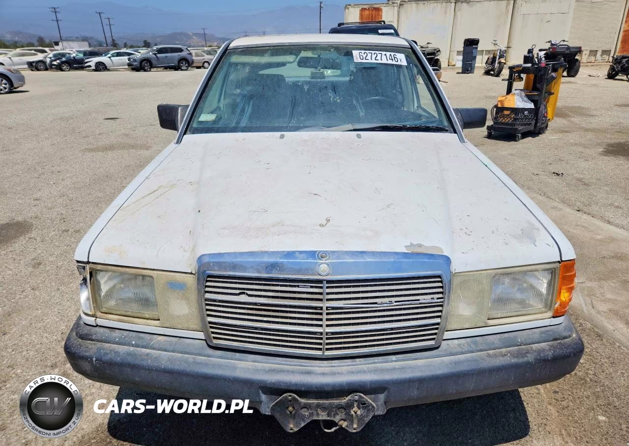 1988 Mercedes-Benz 190 E 2.3 VIN:WDBDA28D4JF416521 - 5