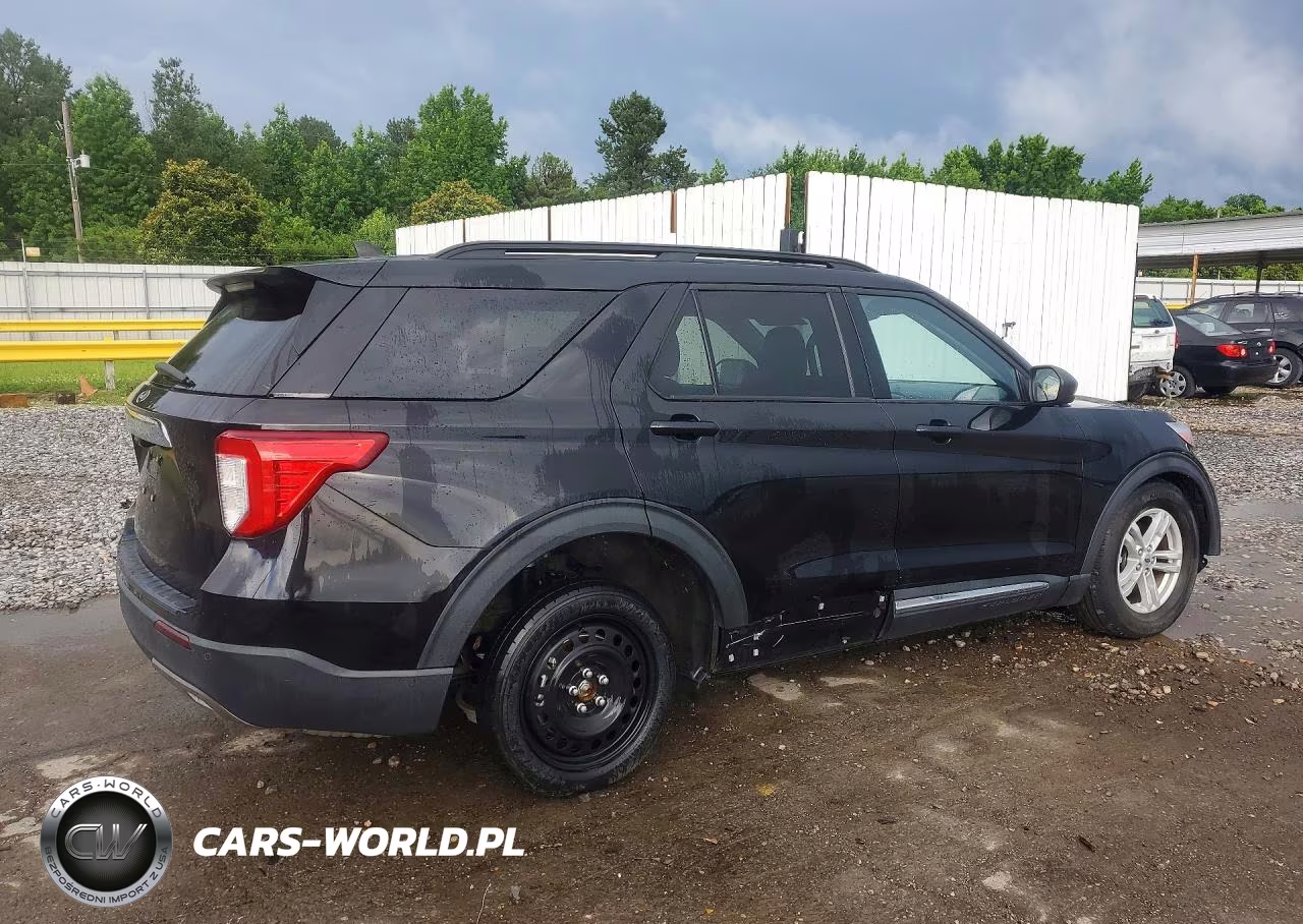 2023 Ford Explorer Xlt VIN:1FMSK7DH0PGB74126 - 3
