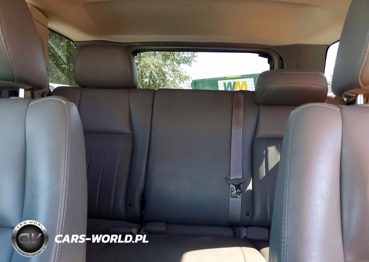 2005 Jeep Grand Cherokee Laredo VIN:1J4HR48NX5C530413 - 10