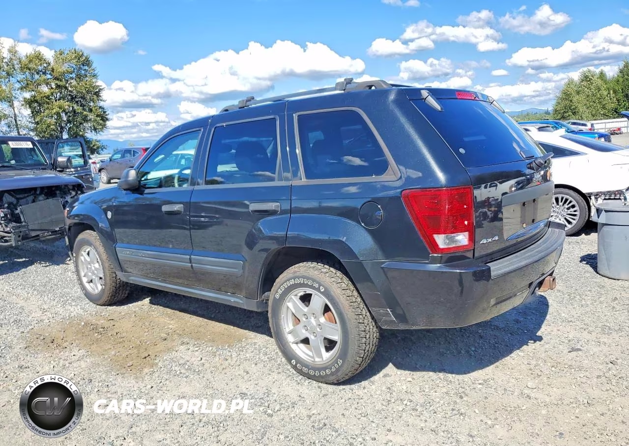 2005 Jeep Grand Cherokee Laredo VIN:1J4HR48NX5C530413 - 2