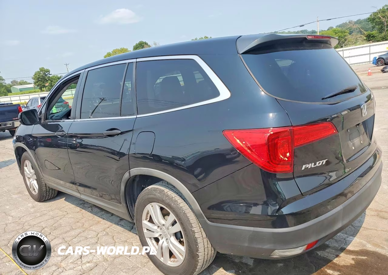 2016 Honda Pilot Lx VIN:5FNYF5H12GB035582 - 2