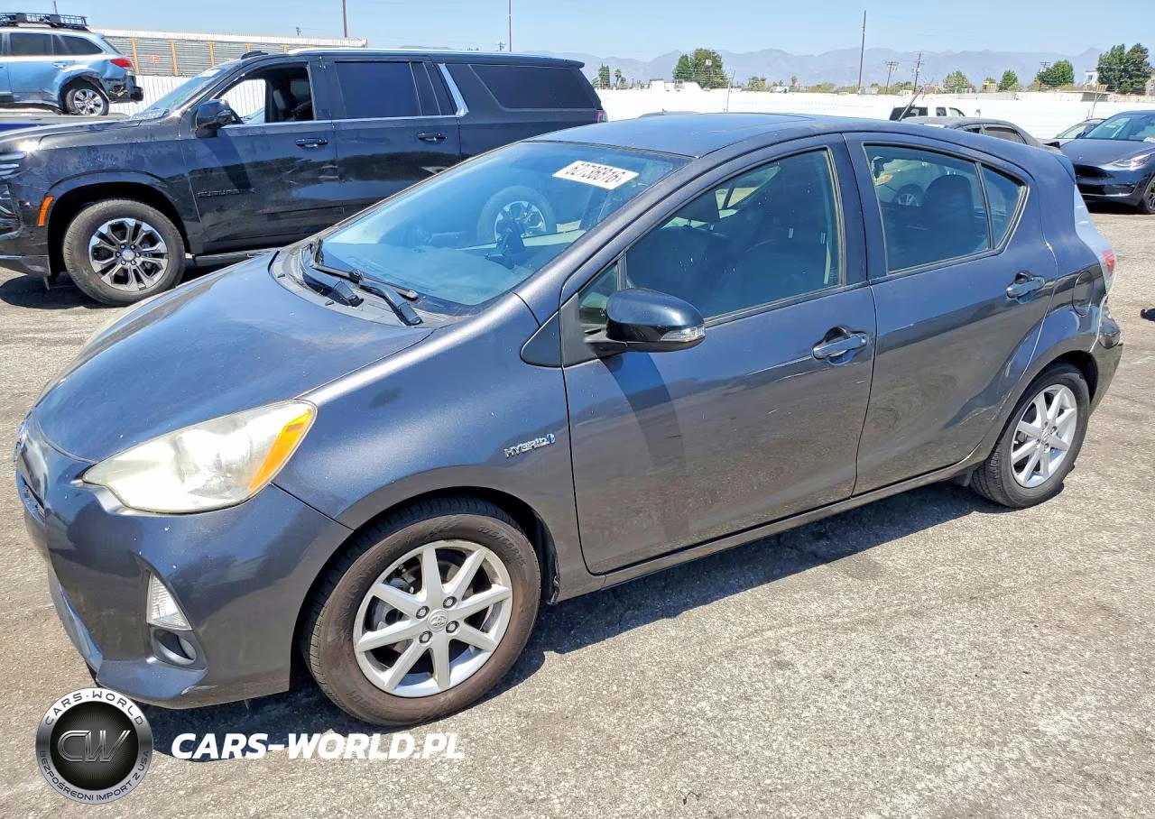 2012 Toyota Prius C Four – zdjęcie 1 z 12