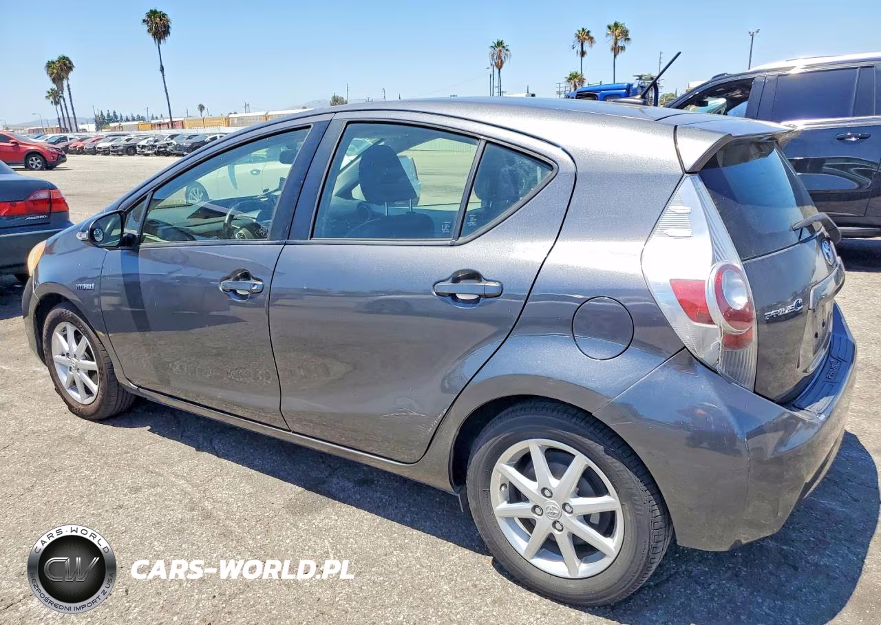 2012 Toyota Prius C Four VIN:JTDKDTB39C1023006 - 2