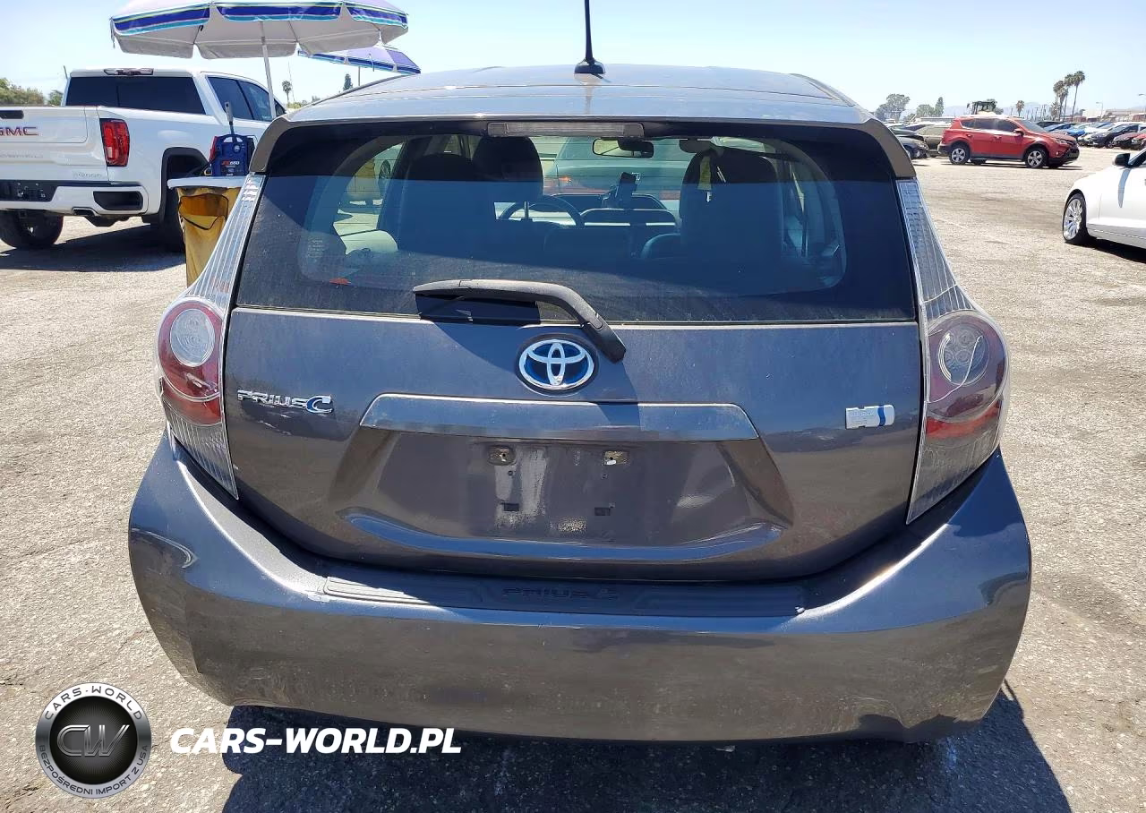 2012 Toyota Prius C Four VIN:JTDKDTB39C1023006 - 6