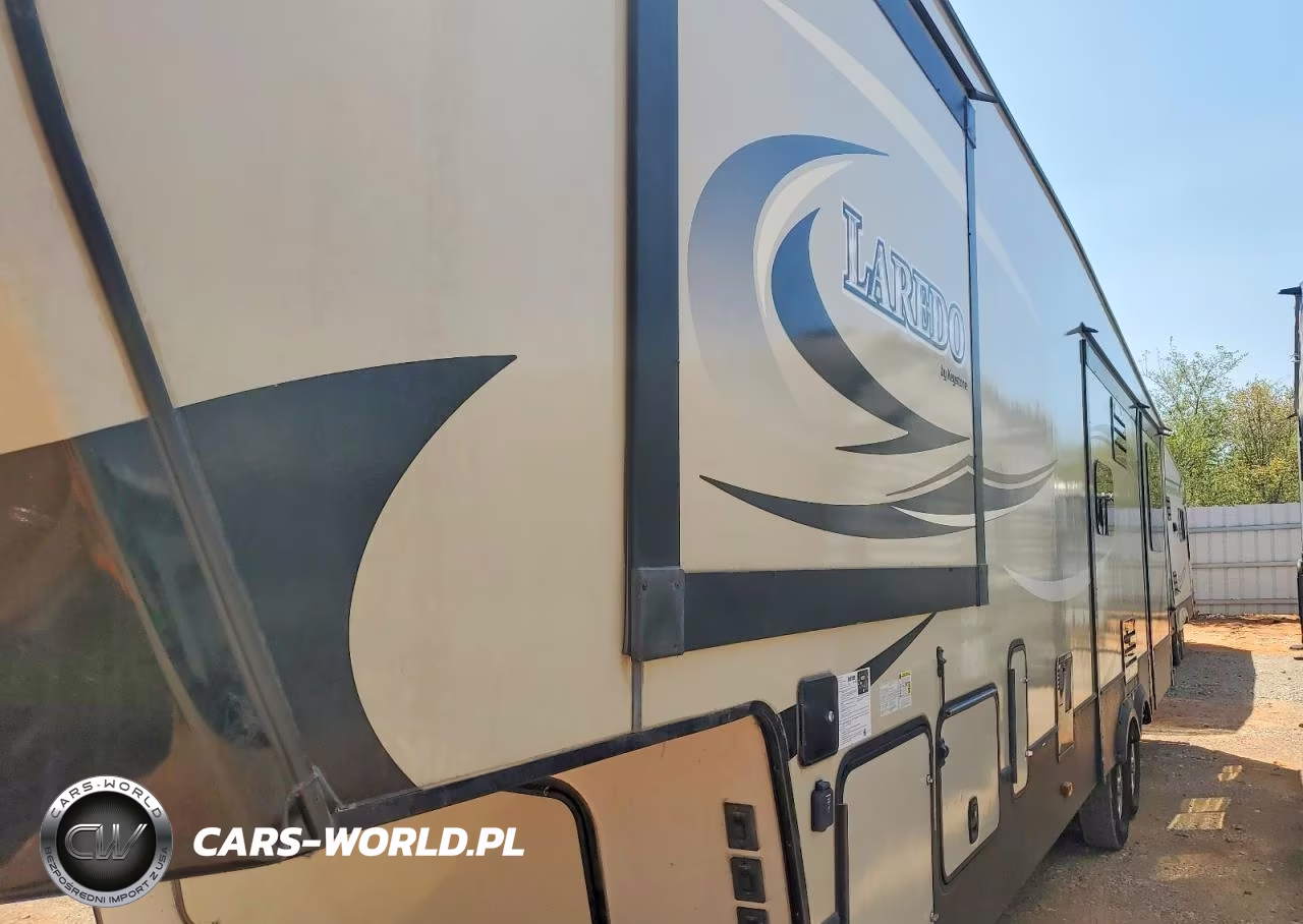 2018 Keystone Laredo Camper VIN:4YDF34226JE600708 - 9