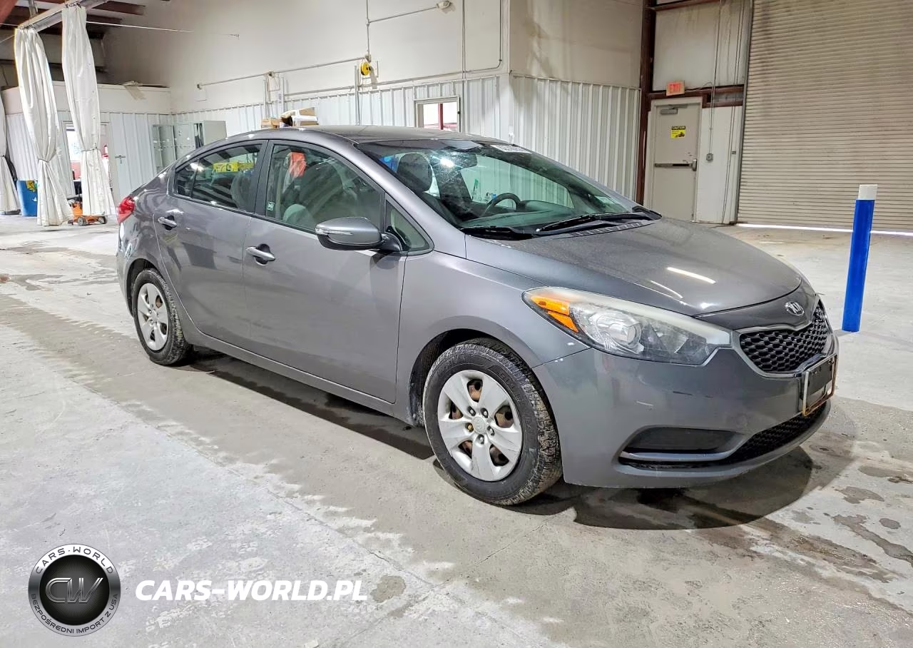 2016 Kia Forte Lx VIN:KNAFX4A62G5500963 - 4