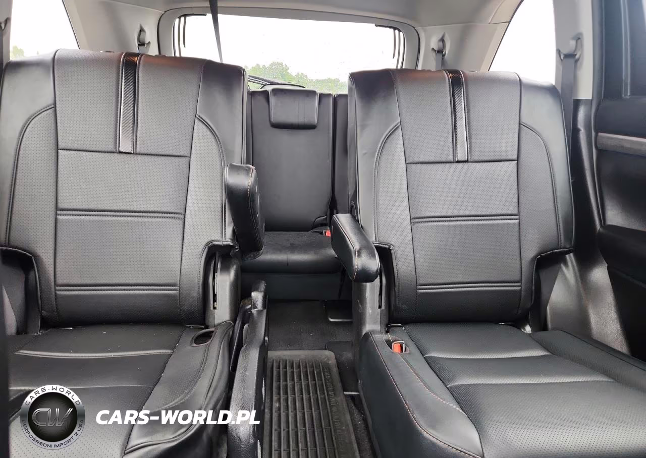 2019 Toyota Highlander Limited VIN:5TDYZRFH0KS345135 - 10