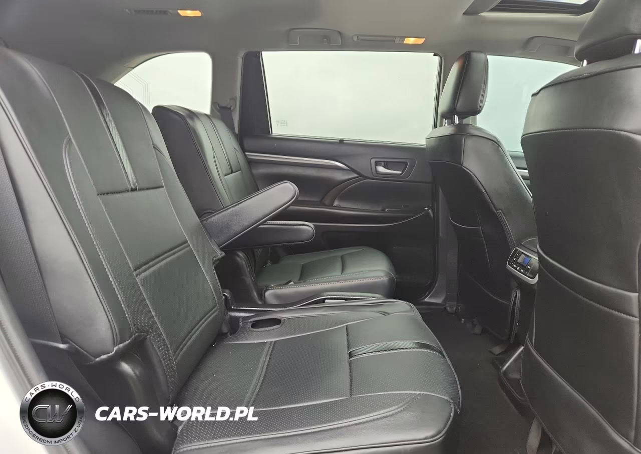 2019 Toyota Highlander Limited VIN:5TDYZRFH0KS345135 - 11