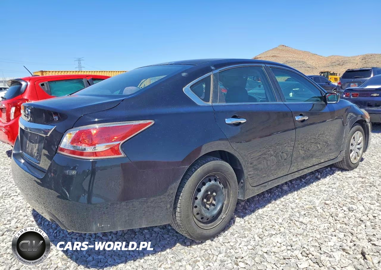2015 Nissan Altima 2.5 S VIN:1N4AL3AP2FC254458 - 3
