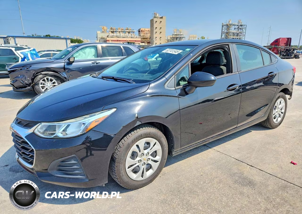 2019 Chevrolet Cruze Ls – zdjęcie 1 z 12