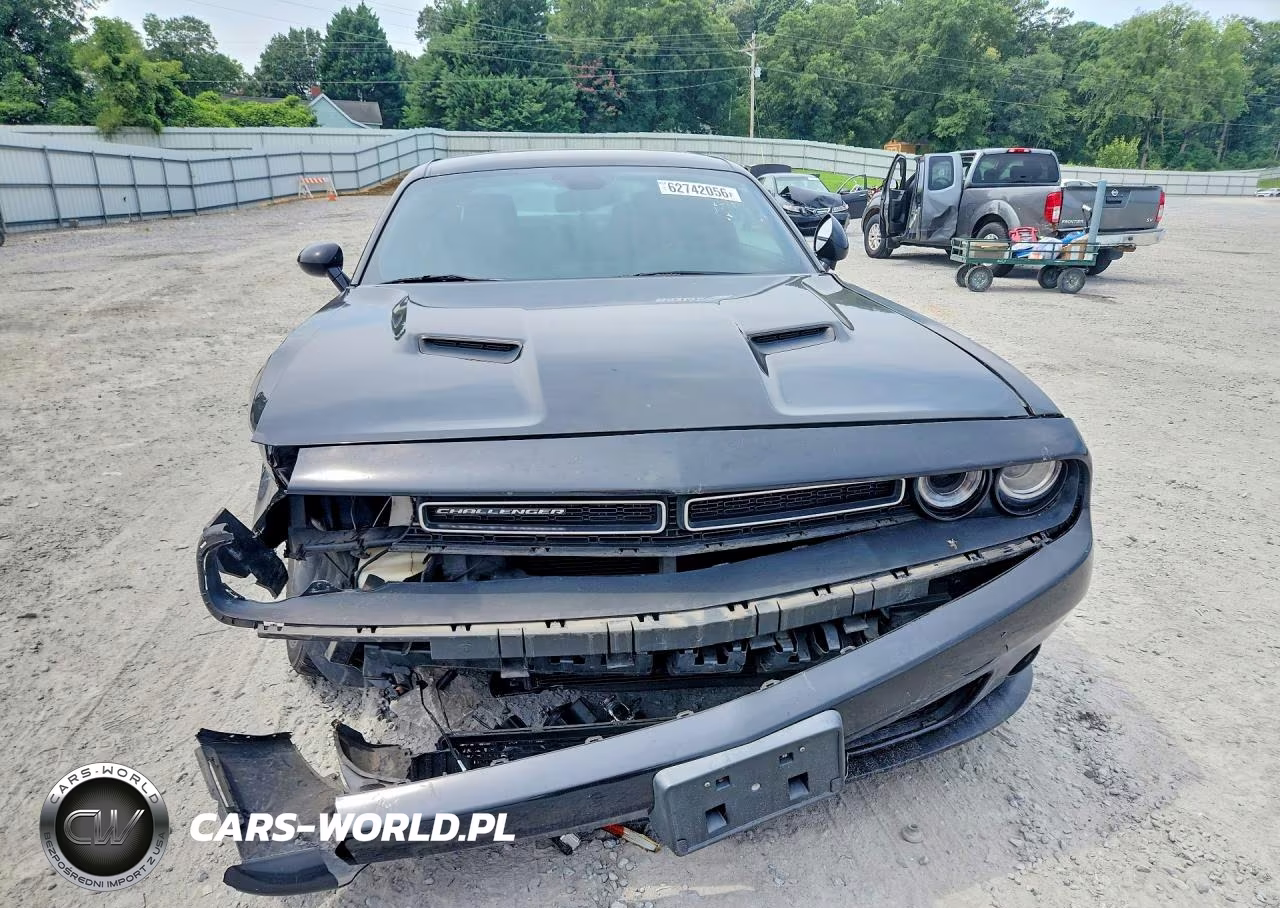 2015 Dodge Challenger Sxt VIN:2C3CDZAG5FH708061 - 5
