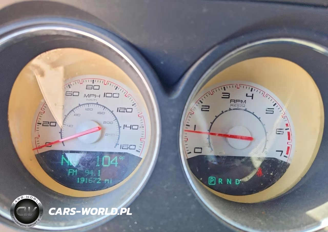 2013 Dodge Challenger R-T VIN:2C3CDYBTXDH565997 - 9