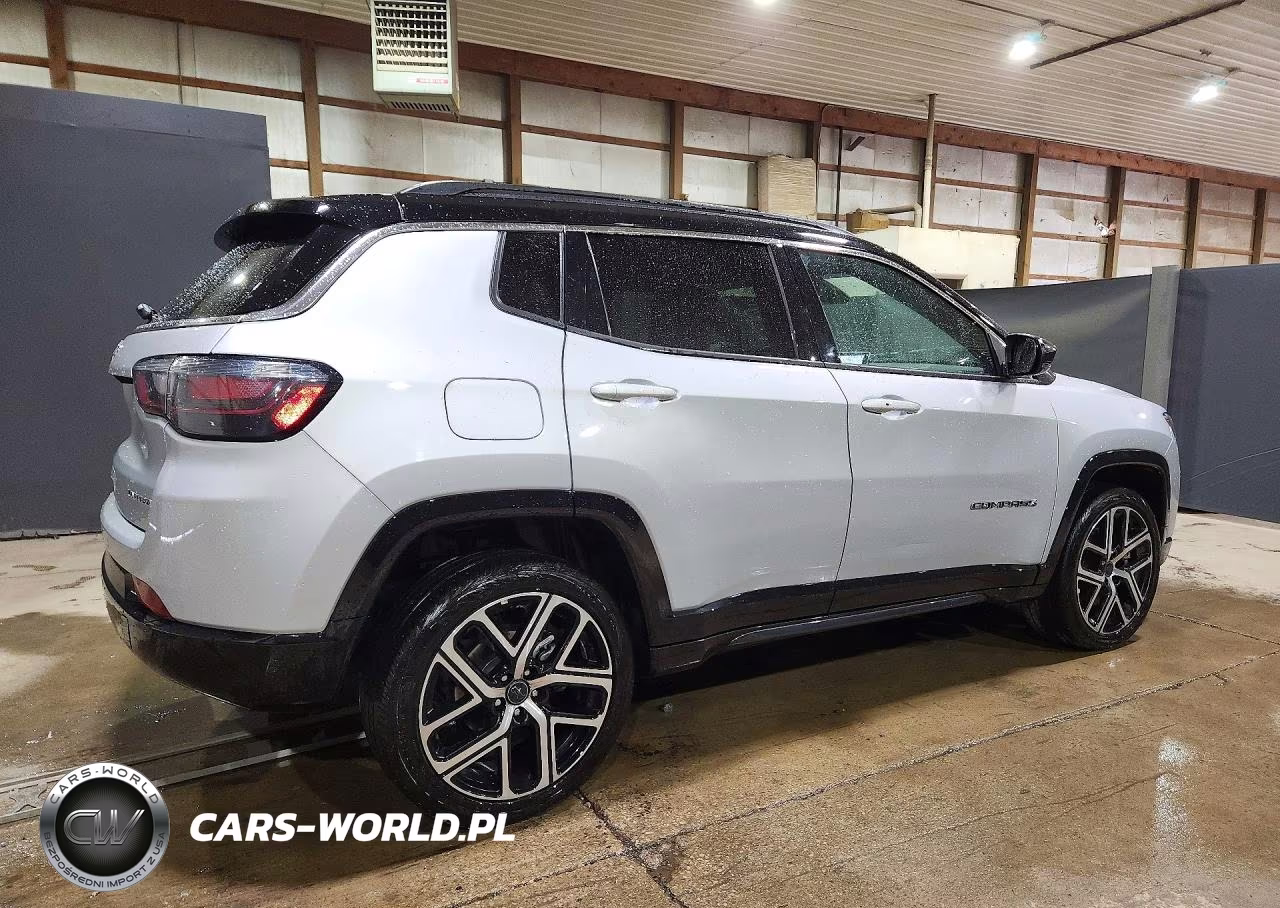 2025 Jeep Compass Limited VIN:3C4NJDCN8ST614883 - 3