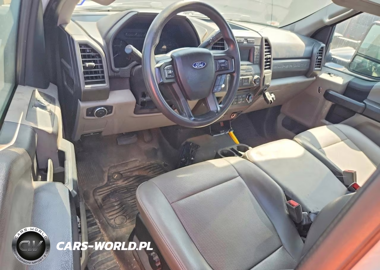 2018 Ford F350 Super Duty VIN:1FDRF3GT5JEC20077 - 8