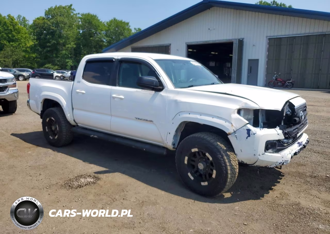 2016 Toyota Tacoma Sr5 V6 VIN:3TMCZ5AN9GM001035 - 4