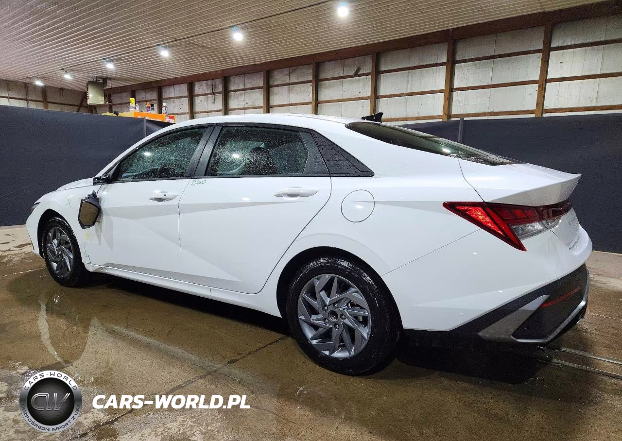 2026 Hyundai Elantra Hybrid Blue VIN:KMHLM4DJ5TU206080 - 2