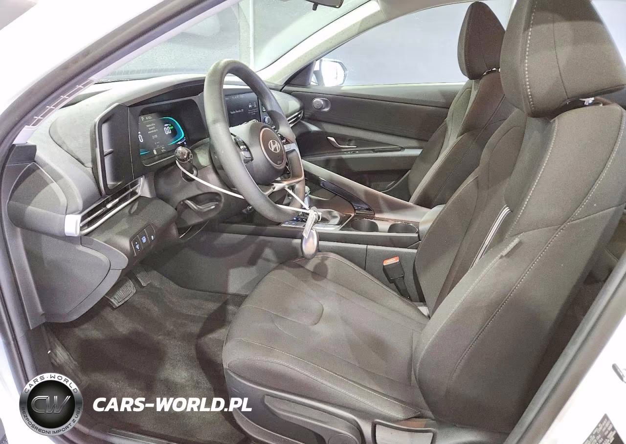 2026 Hyundai Elantra Hybrid Blue VIN:KMHLM4DJ5TU206080 - 7