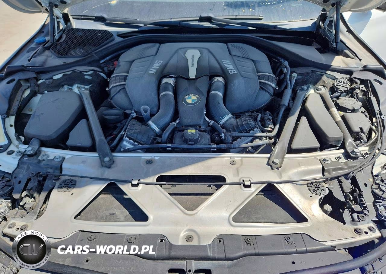 2018 BMW 750 Xi VIN:WBA7F2C53JG423595 - 11
