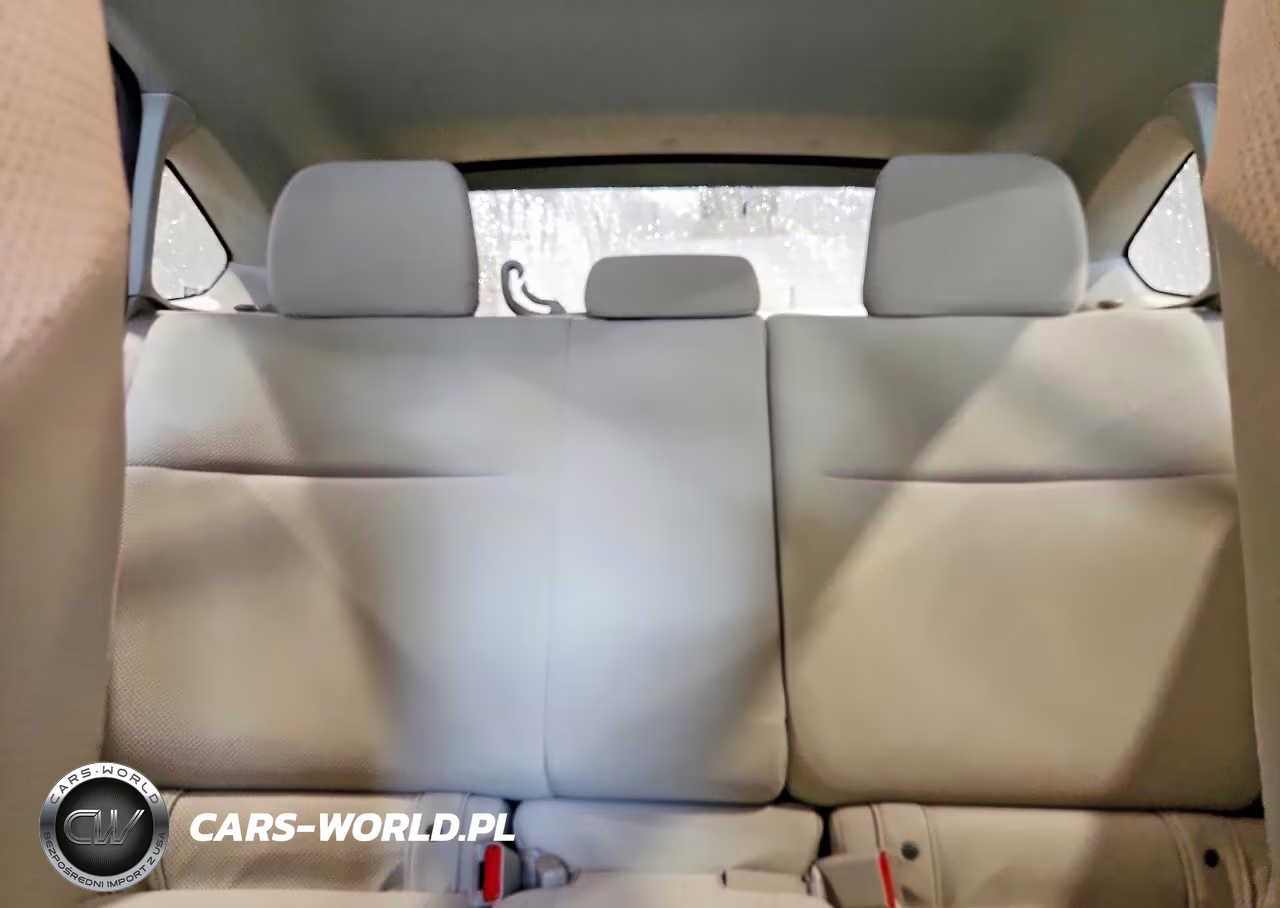 2012 Subaru Impreza Premium VIN:JF1GPAC61CH216676 - 10