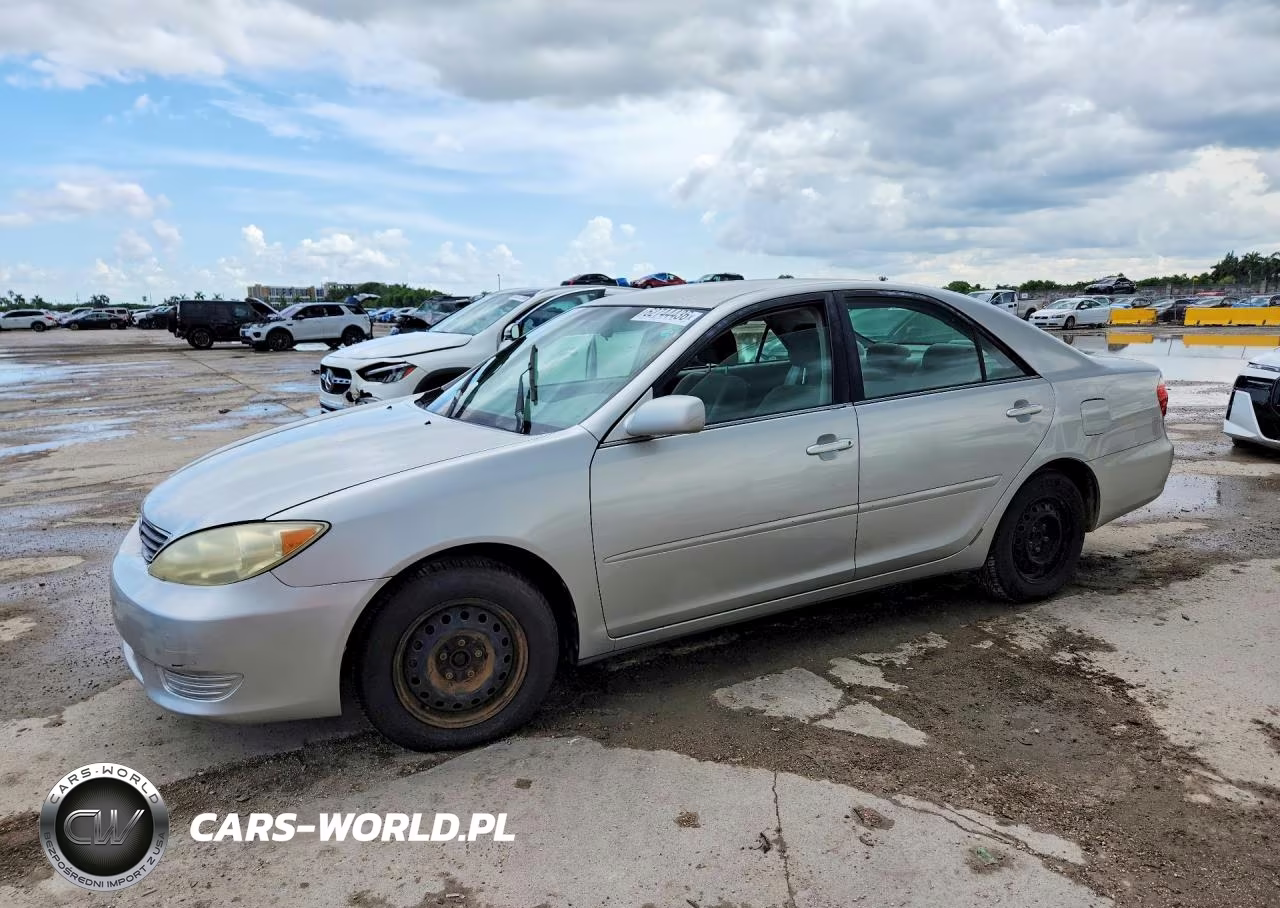 2006 Toyota Camry Le