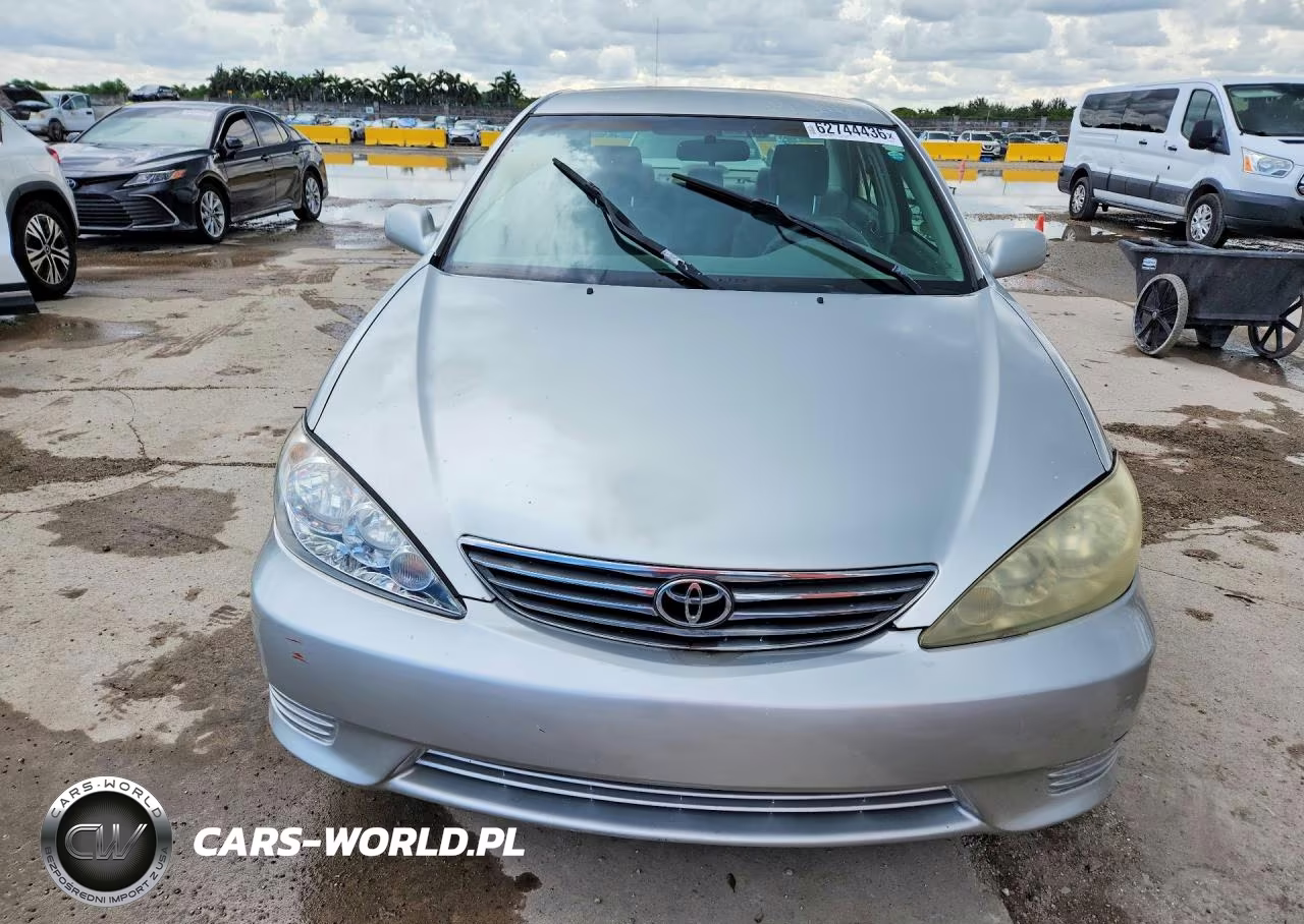 2006 Toyota Camry Le VIN:4T1BE32K76U678624 - 5