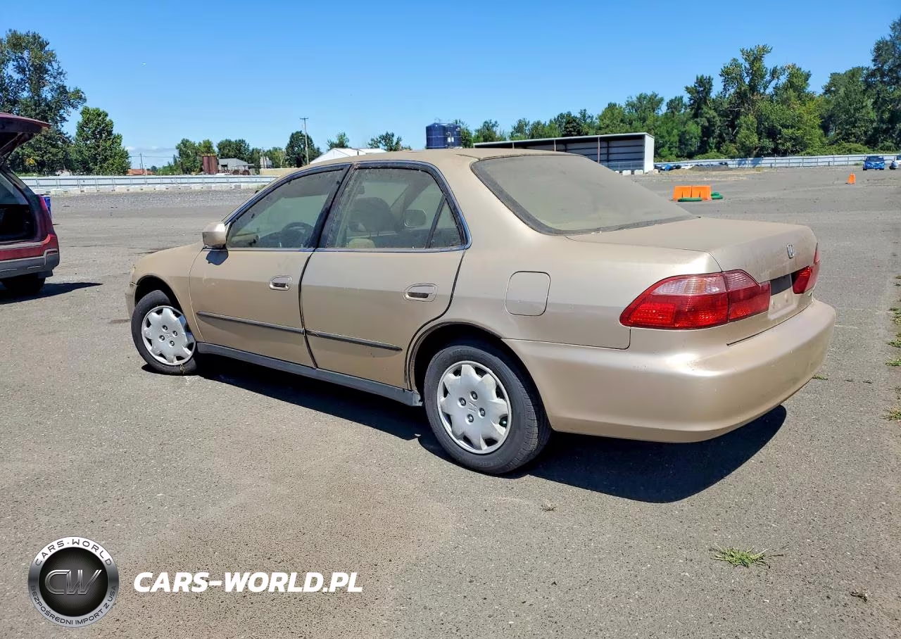 2000 Honda Accord Lx VIN:JHMCG6657YC002979 - 2