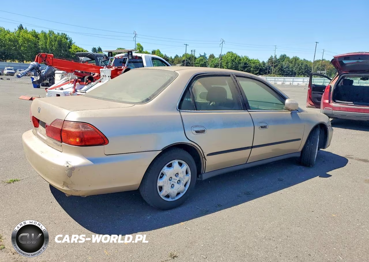 2000 Honda Accord Lx VIN:JHMCG6657YC002979 - 3