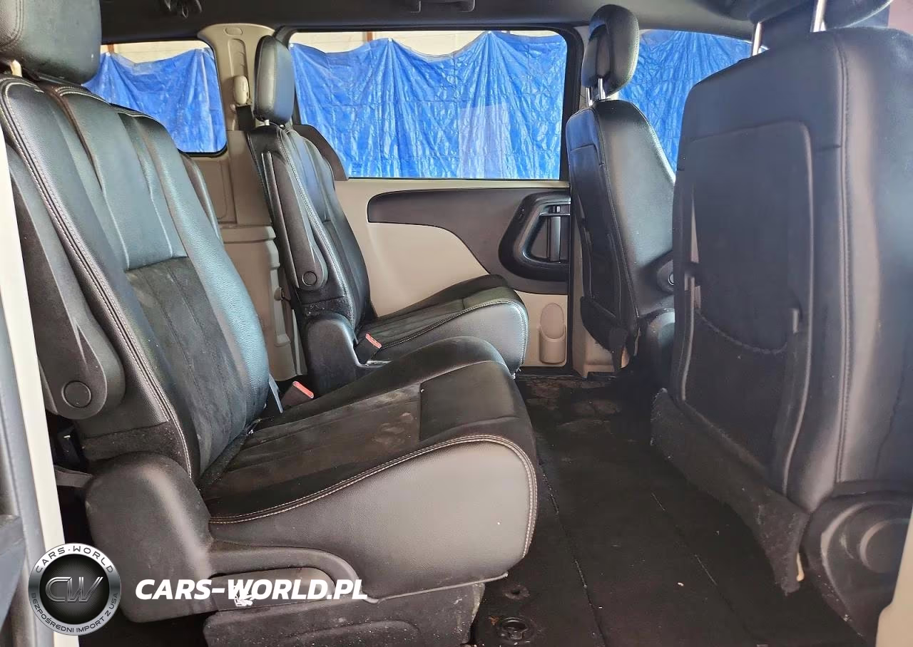 2019 Dodge Grand Caravan Sxt VIN:2C4RDGCG7KR802454 - 10