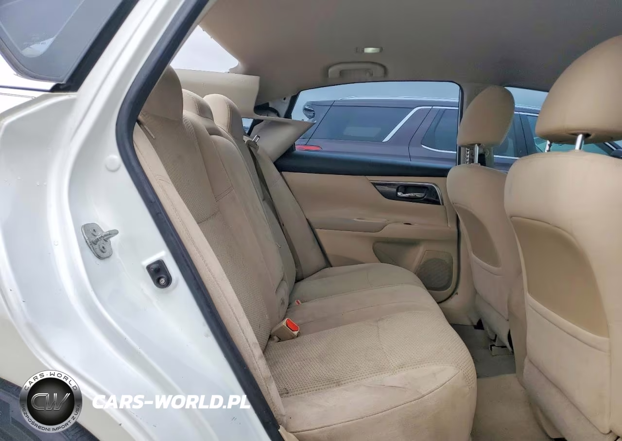 2014 Nissan Altima 2.5 S VIN:1N4AL3AP2EC157002 - 10