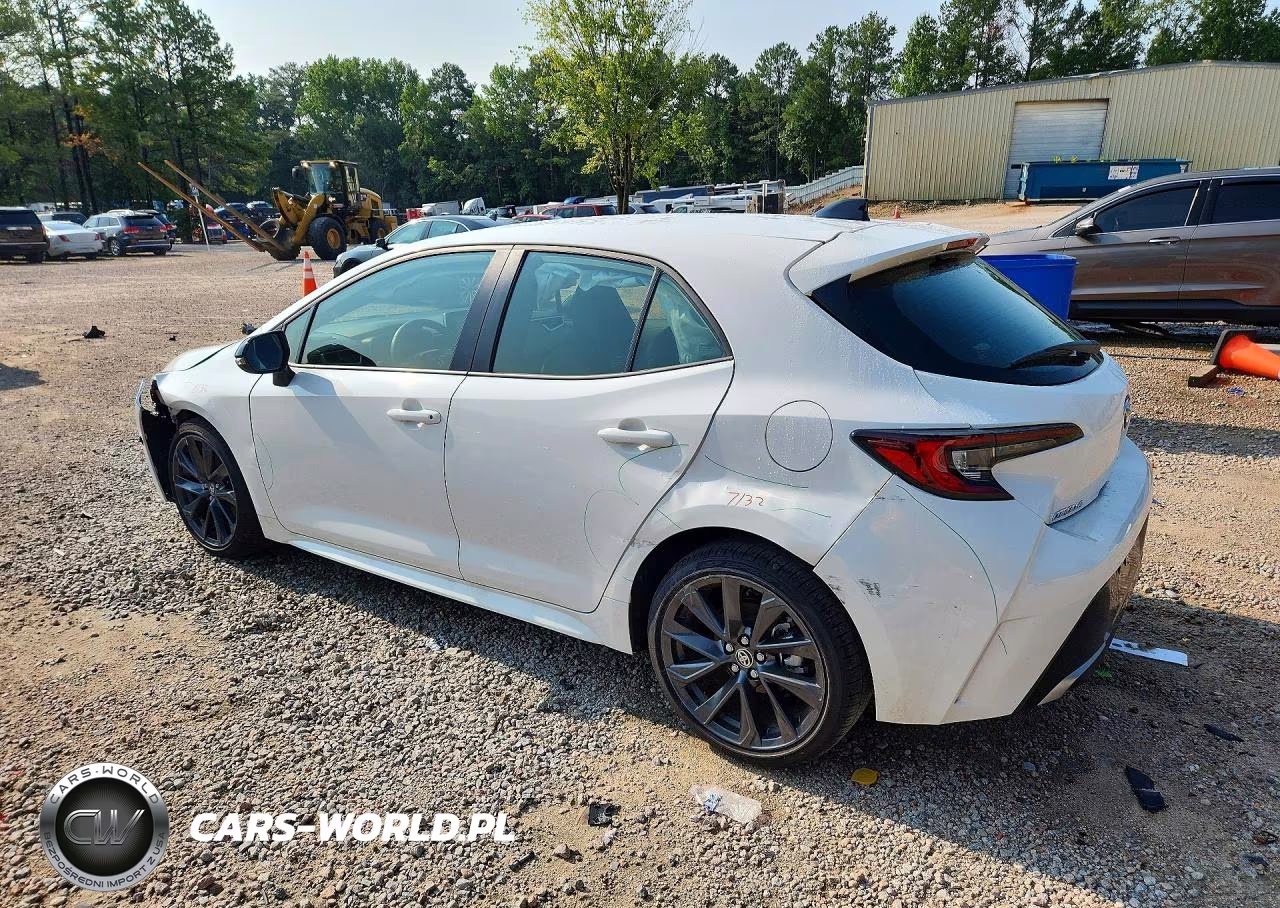 2026 Toyota Corolla Xse VIN:JTNC4MBE2T3261873 - 2