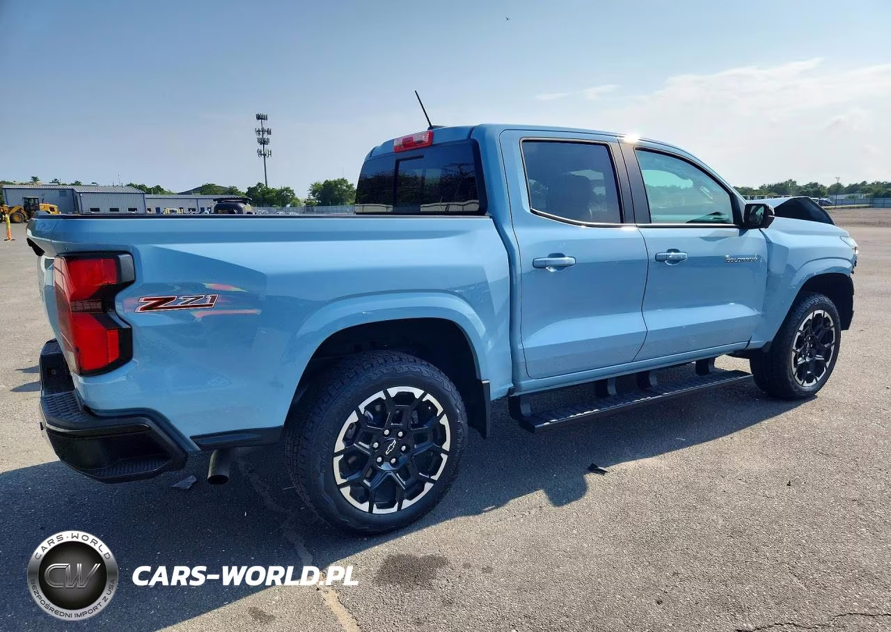 2026 Chevrolet Colorado Z71 VIN:1GCPTDEK2T1169555 - 3