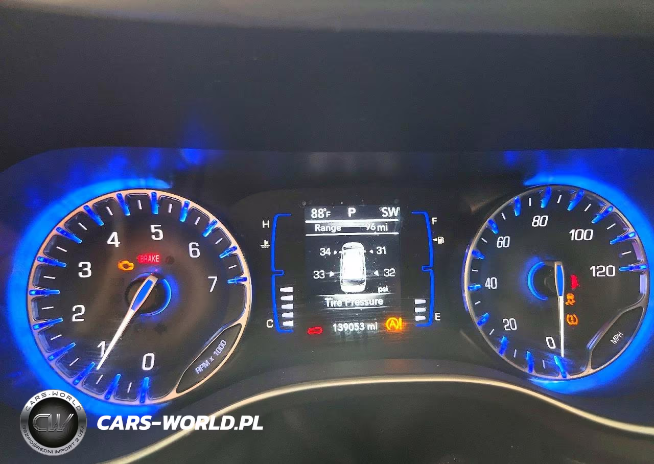 2019 Chrysler Pacifica Touring L VIN:2C4RC1BG8KR650542 - 9