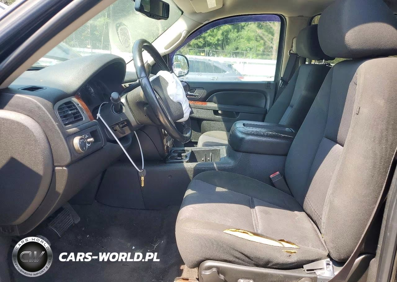 2011 Chevrolet Avalanche Ls VIN:3GNMCEE03BG141133 - 7