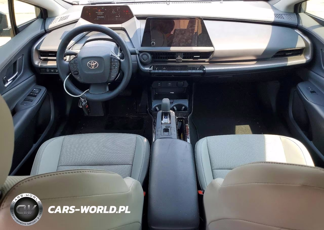 2025 Toyota Prius Xle VIN:JTDACAAU9S3061156 - 8