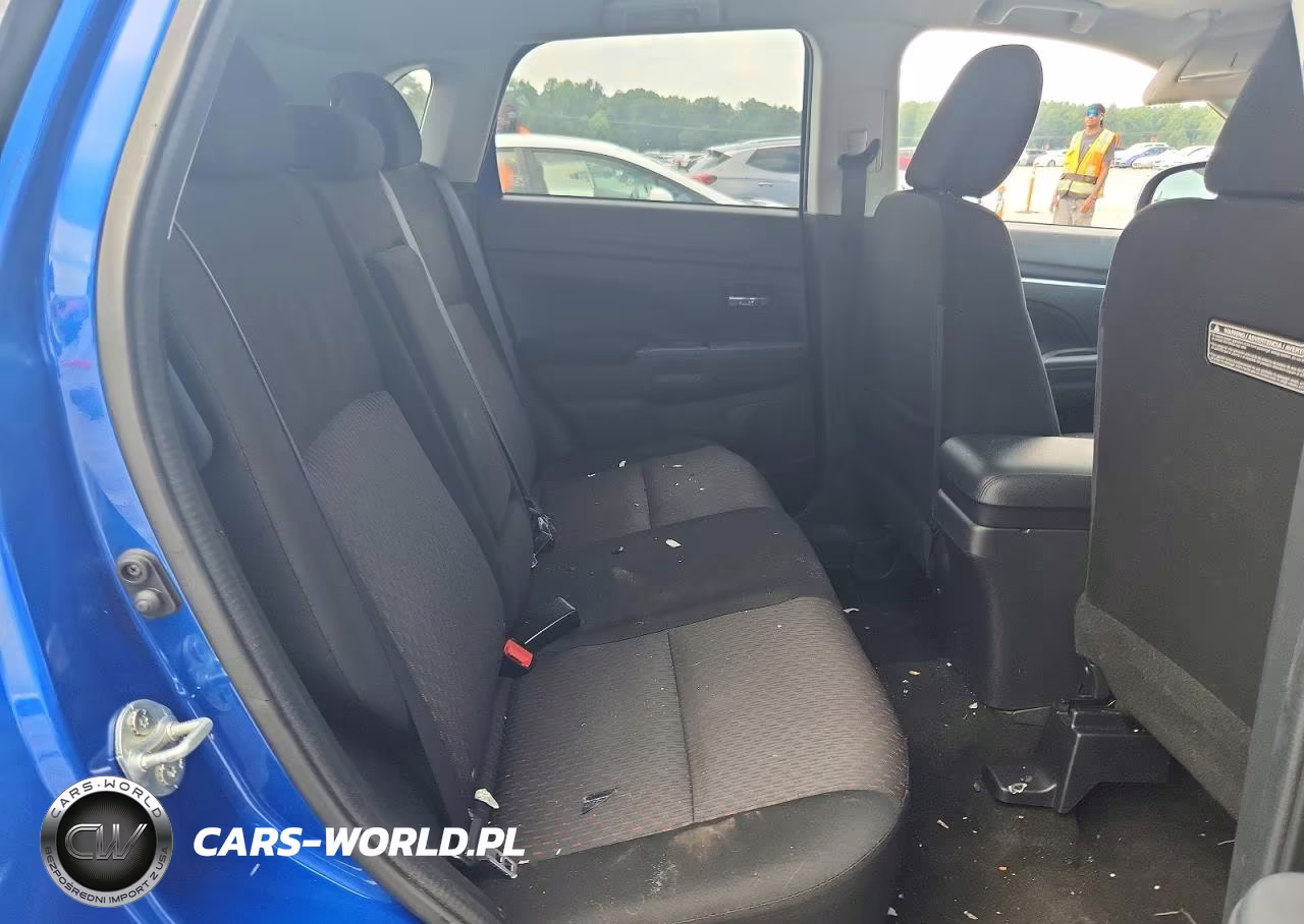 2018 Mitsubishi Outlander Sport Es VIN:JA4AP3AU4JZ022867 - 11