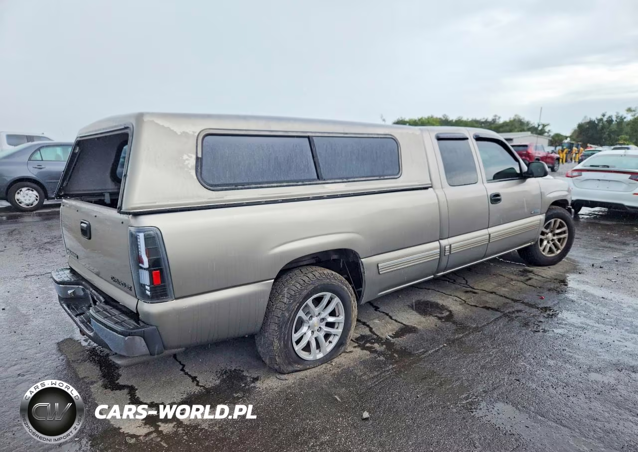1999 Chevrolet Silverado C1500 VIN:1GCEC19T3XE247770 - 3