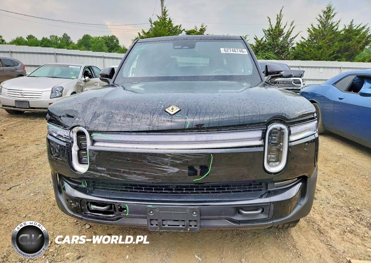 2025 Rivian R1T Adventure VIN:7FCTGBAAXSN035995 - 7